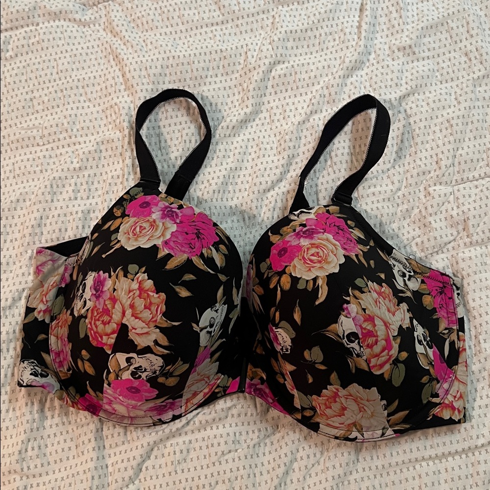 🍋Torrid Lightly Lined Front Close Bra🍋 - Picture 2 of 7